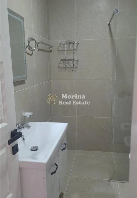 Tirane, jepet me qera apartament 1+1 Kati 8, 65 m² 600 € 