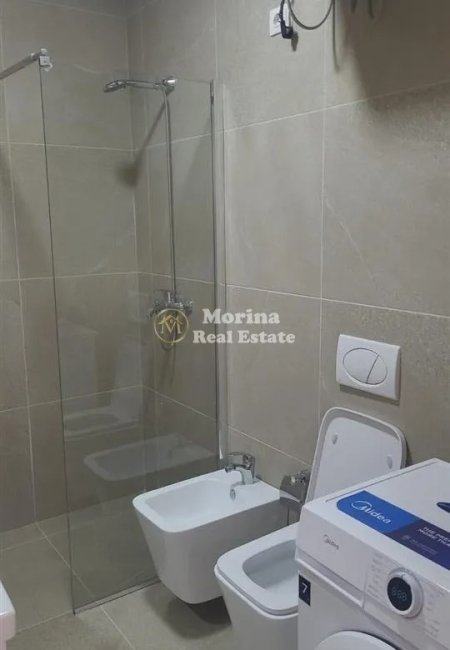 Tirane, jepet me qera apartament 1+1 Kati 8, 65 m² 600 € 