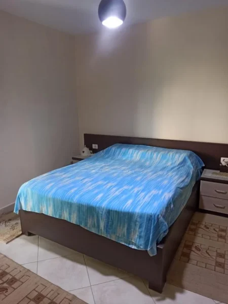 Tirane, shitet apartament 2+1 Kati 5, 122 m² 260.000 € (Liweni i thatë)