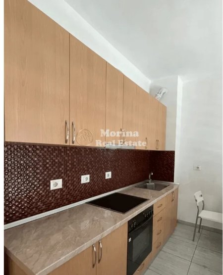 Tirane, jepet me qera apartament 1+1 Kati 2, 65 m² 450 €