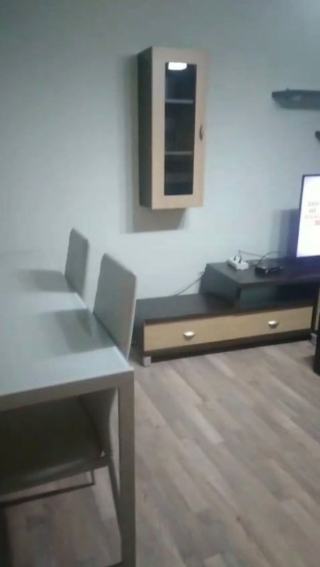 Tirane, jepet me qera apartament 1+1+Aneks Kati 2, 60 m² 600 € (Pranë Postës Qendrore &amp; shkollës &quot;Kristoforidhi&quot;)