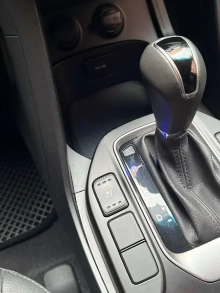 Tirane, shes SUV HYUNDAI SANTA FE 2015 Nafte, gri e erret automatik Klima 130.000 km 13.500 €