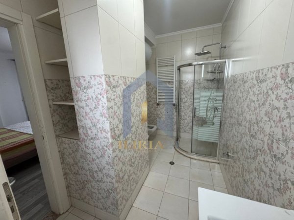 Tirane, jap me qera apartament 2+1+Aneks+Ballkon , 294 m² 1.200 € (Selvia)
