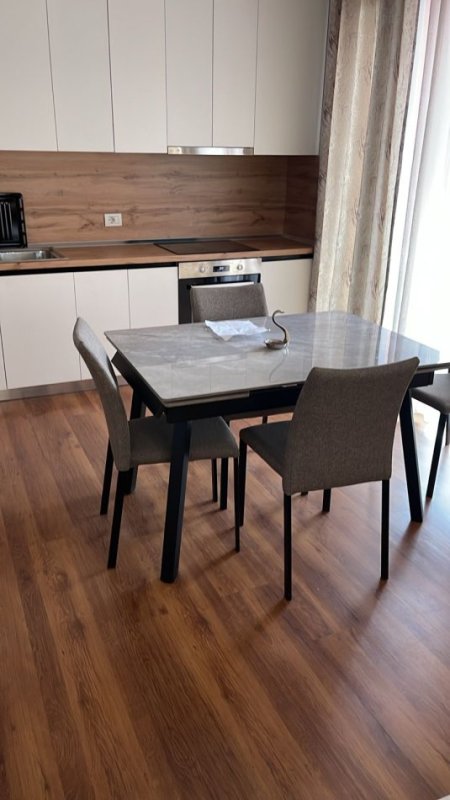 Tirane, jepet me qera apartament 2+1 Kati 2, 90 m² 700 € (Eglo Astir)