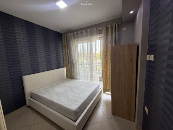 Tirane, jepet me qera apartament 2+1+Ballkon Kati 2, 80 m² 600 € (karl gega)