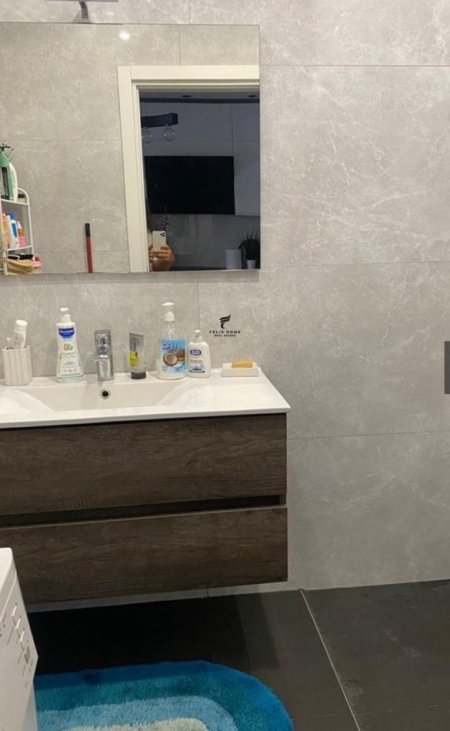 Tirane, jepet me qera apartament 1+1 Kati 7, 68 m² 900 € (STADIUMI DINAMO)