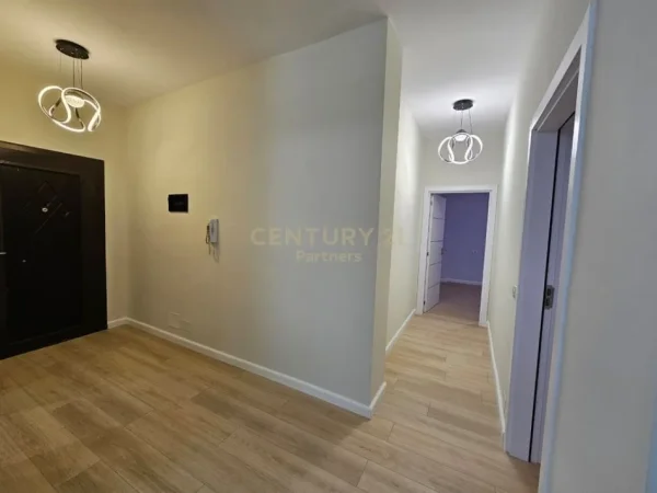 Tirane, shitet apartament 2+1 Kati 3, 88 m² 135.000 € 