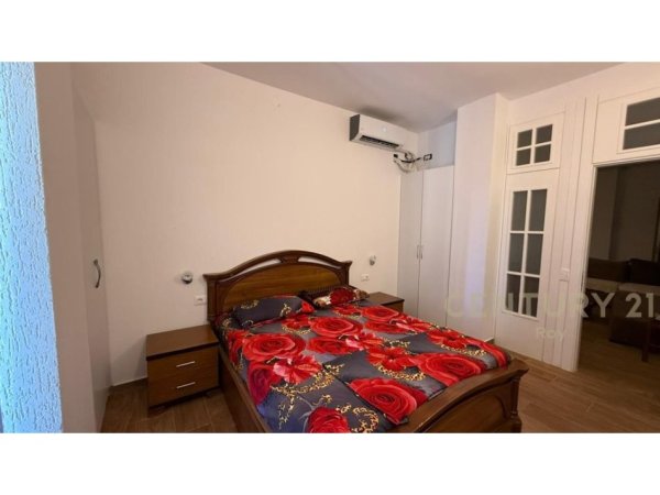 Durres, shitet apartament 2+1 Kati 1, 75 m² 125.000 € (Golem)