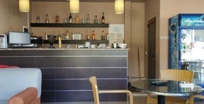 Tirane, jepet me qera ambjent biznesi Kati 0, 120 m² 500 € (KODRA E PRIFIT)