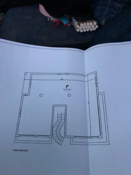 Tirane, shitet Vile 3 Katshe , 780 m² 950.000 € (DON BOSKO)