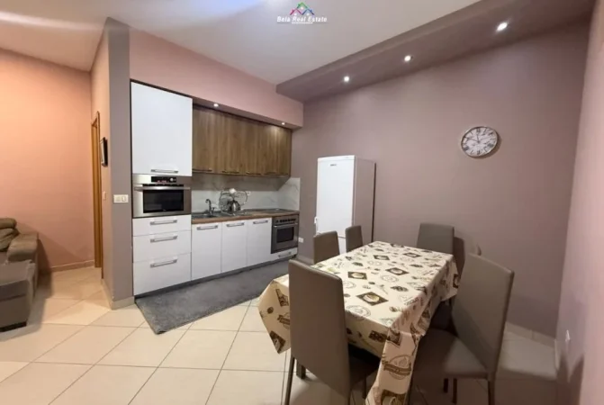 Tirane, jepet me qera apartament 2+1 Kati 2, 80 m² 600 € (Stacioni i Trenit)