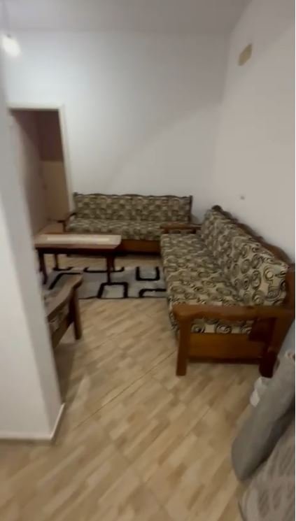 Jepet me Qira Apartament 1+1 ne Astir, tek Vila L1 Kati 2, 65 m² 350 mije leke