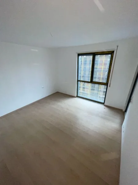 Tirane, shitet apartament 2+1+Ballkon Kati 5, 117 m² 152.750 € (Rruga Dritan Hoxha)