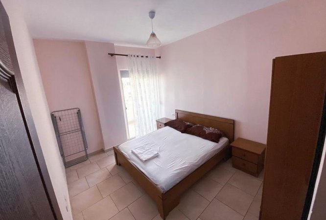 Sarande, jepet me qera apartament 1+1+Ballkon Kati 5, 70 m² 300 € (MANGO BEACH)