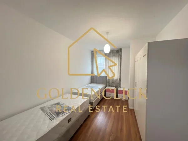 Tirane, jepet me qera 2+1+Ballkon Kati 2, 114 m² 650 €