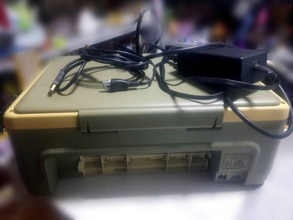 Lushnje, shes Printer PRINTER HP PSC 1417. 27 mij lek te vjetra