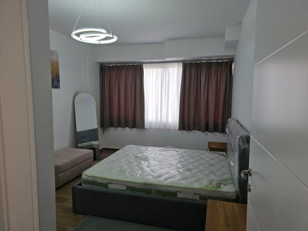 jepet me qera , 64 m² 60.000Lek (Inxhinieria e Ndërtimit)