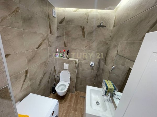 Tirane, jepet me qera apartament 2+1+Aneks+Ballkon Kati 1, 103 m² 800 € (Kopshti Botanik)