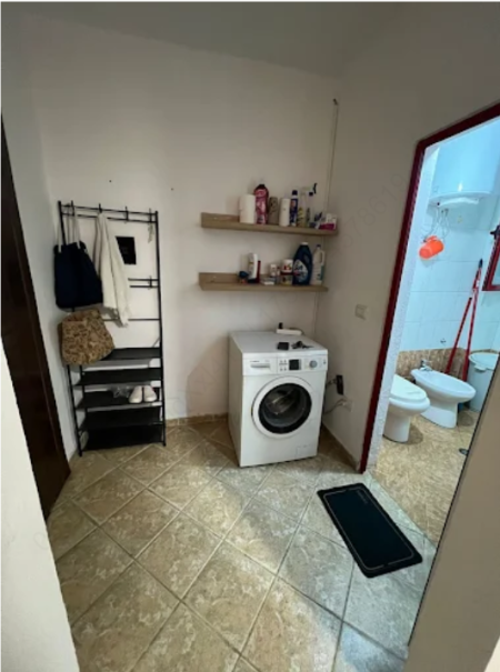 Shqiperi, jap me qera garsonier 1+1 Kati 3, 35 m² 250 € (Rruga Poseidon)