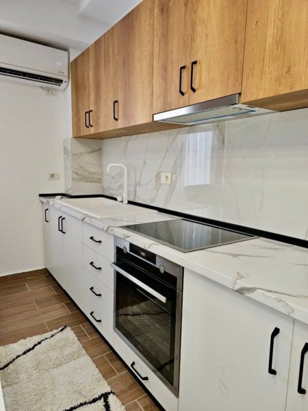 Tirane, jepet me qera apartament 1+1 , 64 m² 600 € 📍 INXHINIERIA E NDERTIMIT 21 Dhjetori