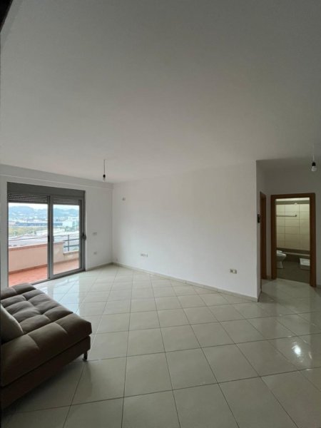 Tirane, shes apartament 1+1 Kati 8, 58 m² 799.999 € (Hygeia Hospital)