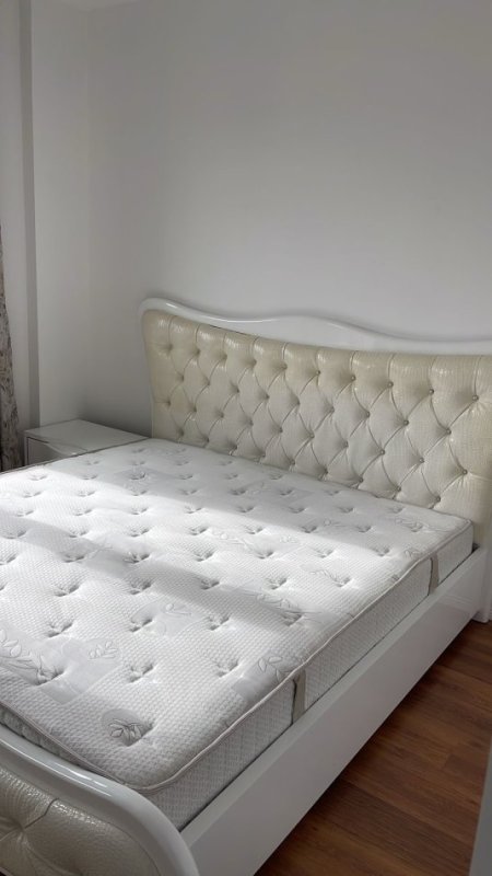 Tirane, jap me qera apartament 2+1+Aneks+Ballkon Kati 3, 120 m² 700 € (Prane ozone)