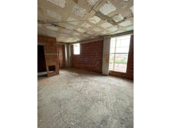 Shitet, Apartament 1+1, Ali Demi, Tirane