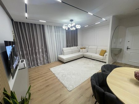 Tirane, shitet apartament 2+1 Kati 5, 98 m² 225.000 € 
