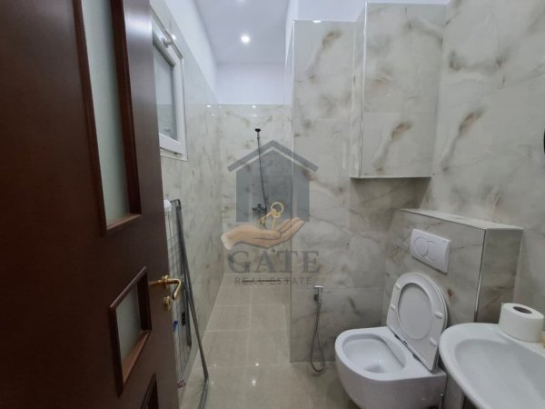 Durres, jepet me qera apartament 1+1 Kati 0, 55 m² 350 € 