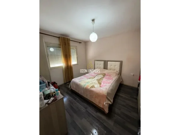 Tirane, shitet apartament 1+1+Ballkon Kati 4, 85.000 € (Apartament 1+1 me Ballkon në shitje, Laprakë)