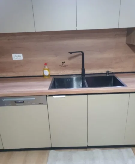 Tirane, jepet me qera apartament 2+1 Kati 4, 70 m² 650 € (ASTIR)