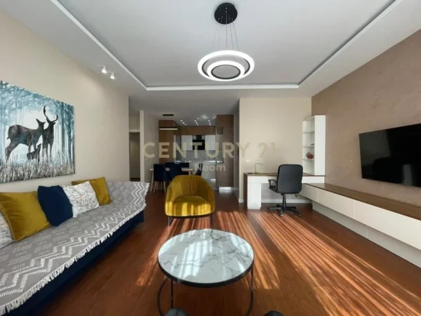 Tirane, jepet me qera apartament 3+1+Ballkon Kati 5, 119 m² 800 € (Tower Bridge 2)