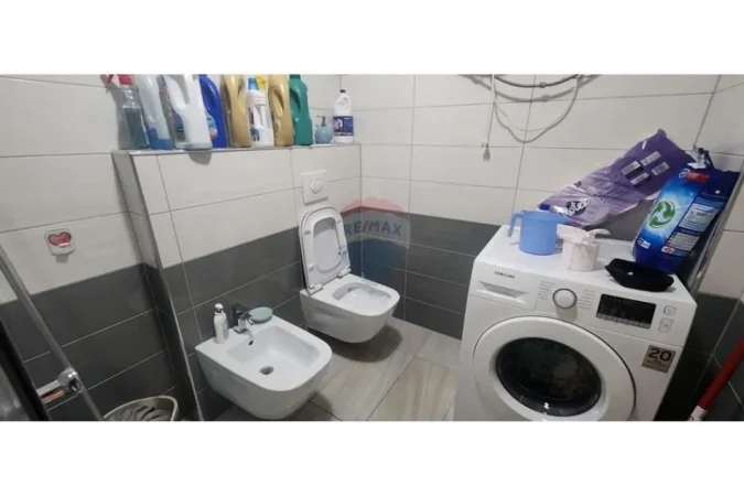 Tirane, shitet apartament 2+1 Kati 3, 90 m² 160.000 € (Rruga e Thesarit, Tiranë)
