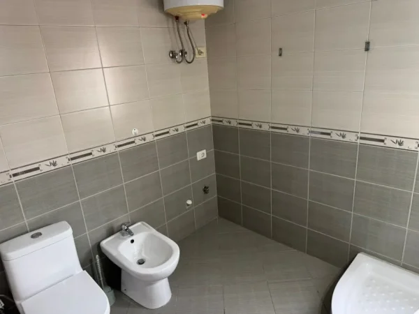 Tirane, shitet apartament 1+1 Kati 7, 66 m² 95.000 € (Prane Urban Gate ne Astir.)