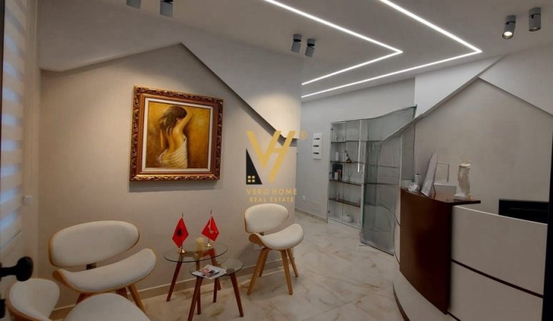 Tirane, jepet me qera ambjent biznesi Kati 0, 70 m² 2.500 € (RRUGA MINE PEZA)