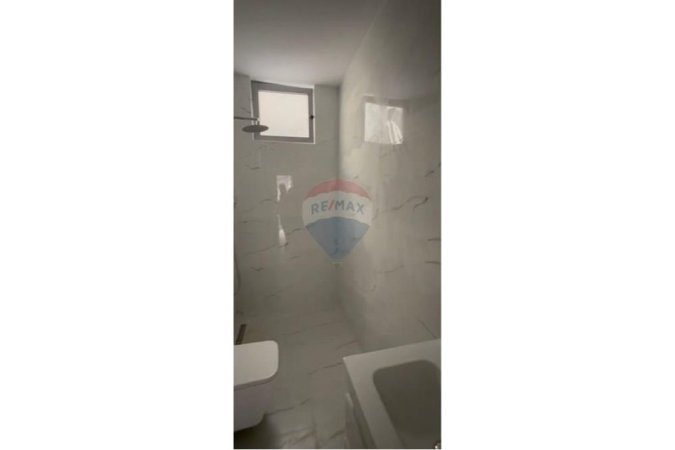 Tirane, shitet apartament 1+1 Kati 7, 64 m² 95.000 € 