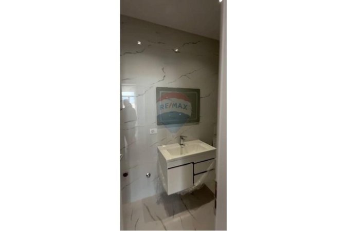 Tirane, shitet 2+1 Kati 7, 124 m² 188.000 € (Tom Plezha, Tiranë)