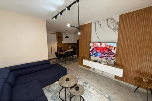 Tirane, shitet apartament 2+1 Kati 1, 74 m² 115.000 € (Rruga Bamir Topi)