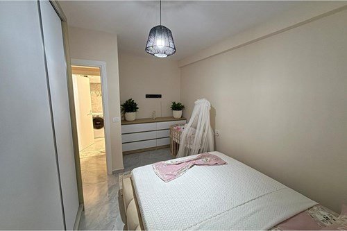 Tirane, shitet apartament 2+1 Kati 1, 74 m² 115.000 € (Rruga Bamir Topi)