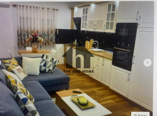 Tirane, shitet apartament 1+1+Ballkon Kati 3, 66 m² (Sheshi Willson)