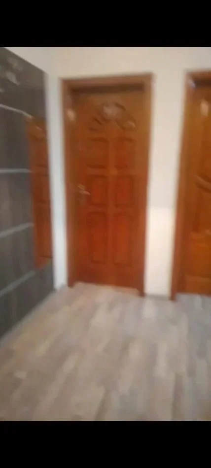 Tirane, jepet me qera apartament 1+1 Kati 2, 600 € 