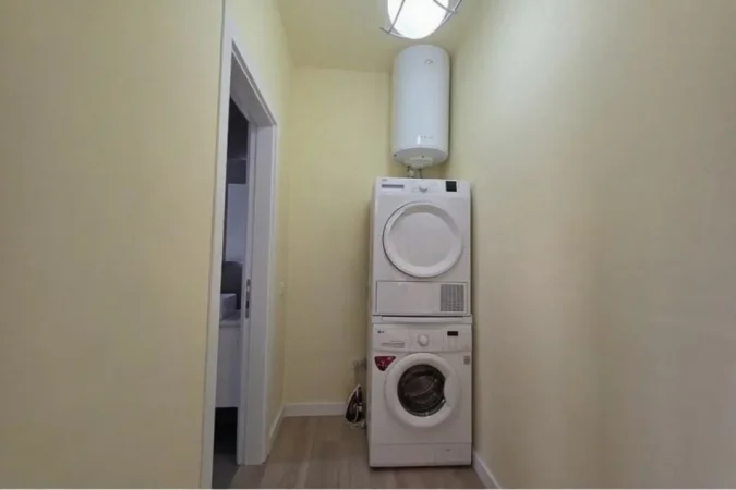 Tirane, jap me qera garsonier 1+1 Kati 2, 46 m² 680 € (Rruga Besim Imami, Rezidenca Gardenia)