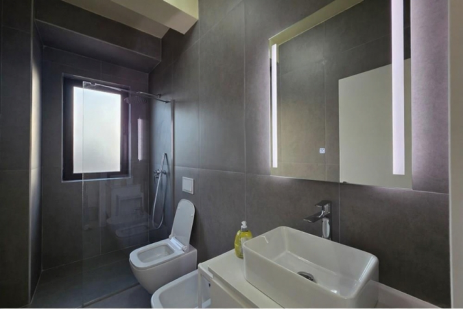 Tirane, jap me qera garsonier 1+1 Kati 2, 46 m² 680 € (Rruga Besim Imami, Rezidenca Gardenia)