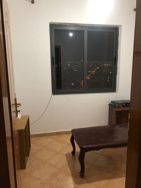 Tirane, jepet me qera apartament 2+1 Kati 4, 500 € 