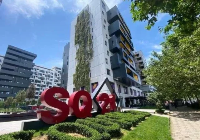 Tirane, shitet apartament 3+1+Aneks+Ballkon , 140 m² 364.000 € (Kompleksi Square 21)