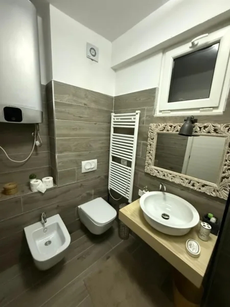 Tirane, jepet me qera apartament 2+1+Aneks Kati 1, 110 m² 800 € (Kodra e Diellit 2)
