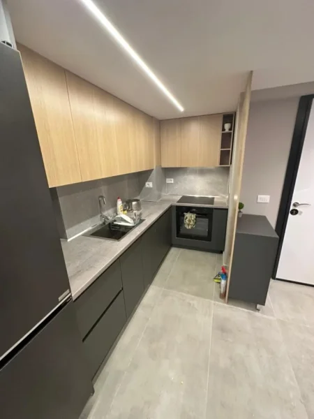 Tirane, shes apartament duplex Dublex Kati 2, 73 m² 122.000 € (Spitali Amerikan 3)
