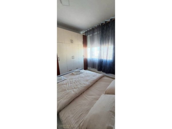 Tirane, jepet me qera apartament 1+1 Kati 6, 60 m² 550 € (Tregu elektrik)