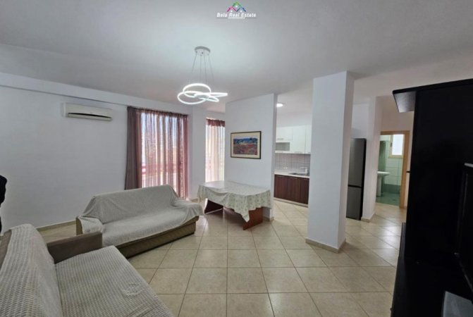 Tirane, jepet me qera apartament 2+1+Ballkon Kati 6, 120 m² 550 € (prane Farmaci Dite e Nate)