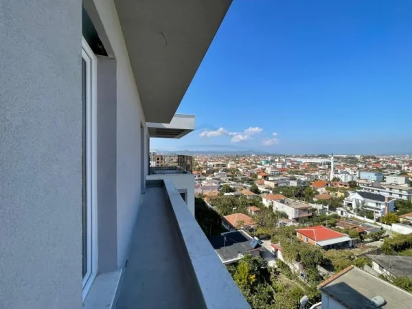 Tirane, shitet apartament 2+1 , 128 m² 128.000 € (Univers City, Tirane)